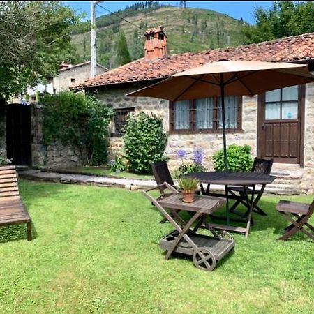 La Casita De Cuestallano Renedo De Cabuerniga Εξωτερικό φωτογραφία