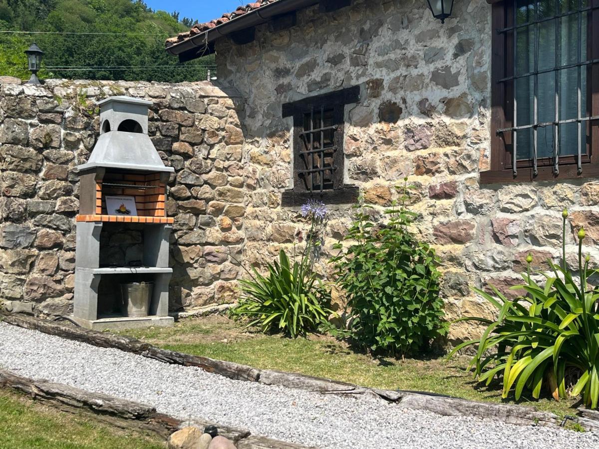 La Casita De Cuestallano Renedo De Cabuerniga Εξωτερικό φωτογραφία